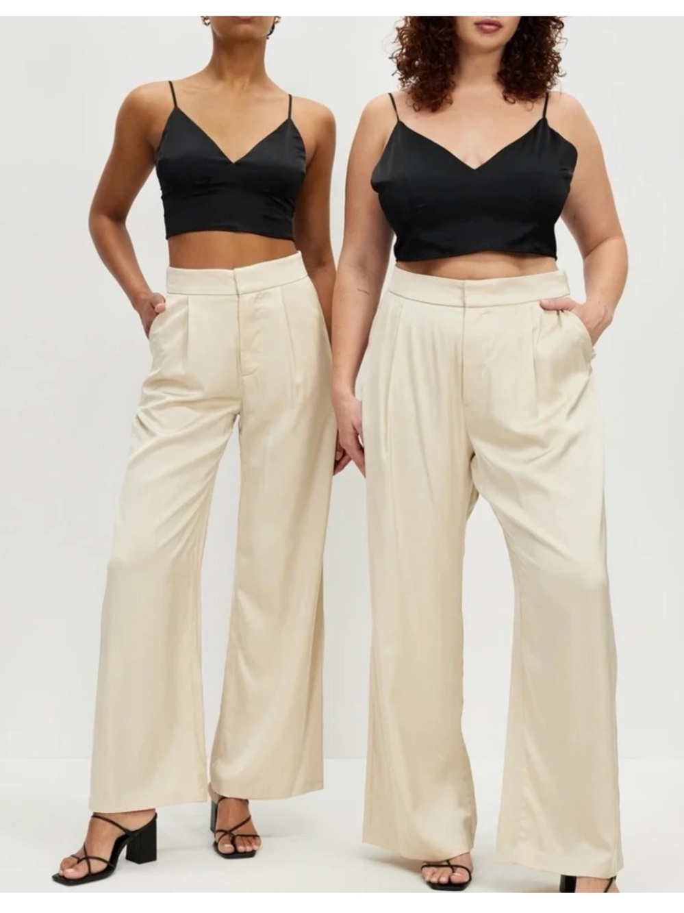 Abercrombie Satin Sloane Wide Leg Trousers in Cream XS